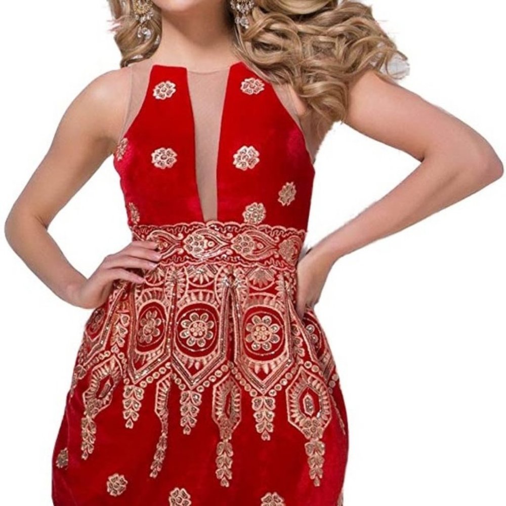 Sale! Tony Bowls short red formal dress